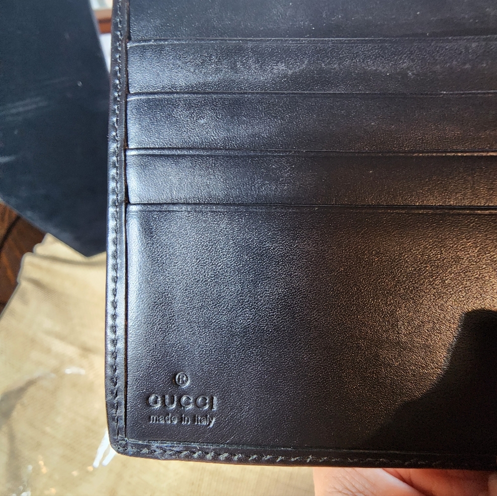 Gucci Black GG Canvas and Leather French Compact Wallet - Picture 4 of 16
